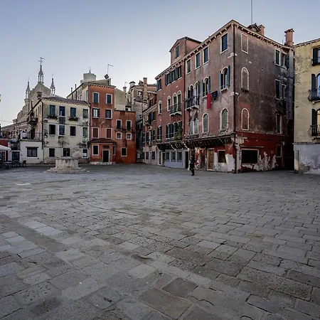 Palazzetto San Stin Up To 5 Guests Renewed In 2024 Venecia