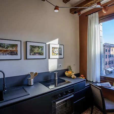 Apartamento Palazzetto San Stin Up To 5 Guests Renewed In 2024 Venecia