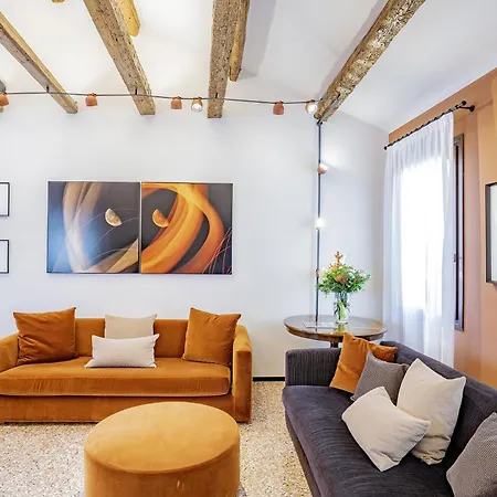 Apartamento Palazzetto San Stin Up To 5 Guests Renewed In 2024 Venecia